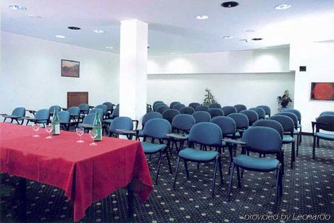 Dropiluc Otel Druento Konforlar fotoğraf